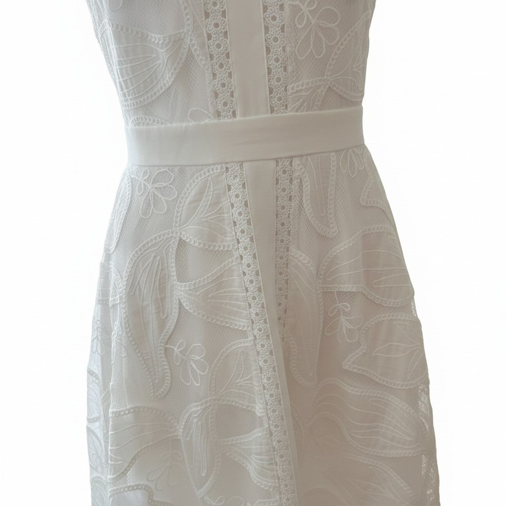Casual White Dress with Elegant Embroidery